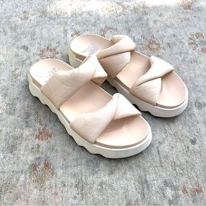 Women's Cream Slide Sandals